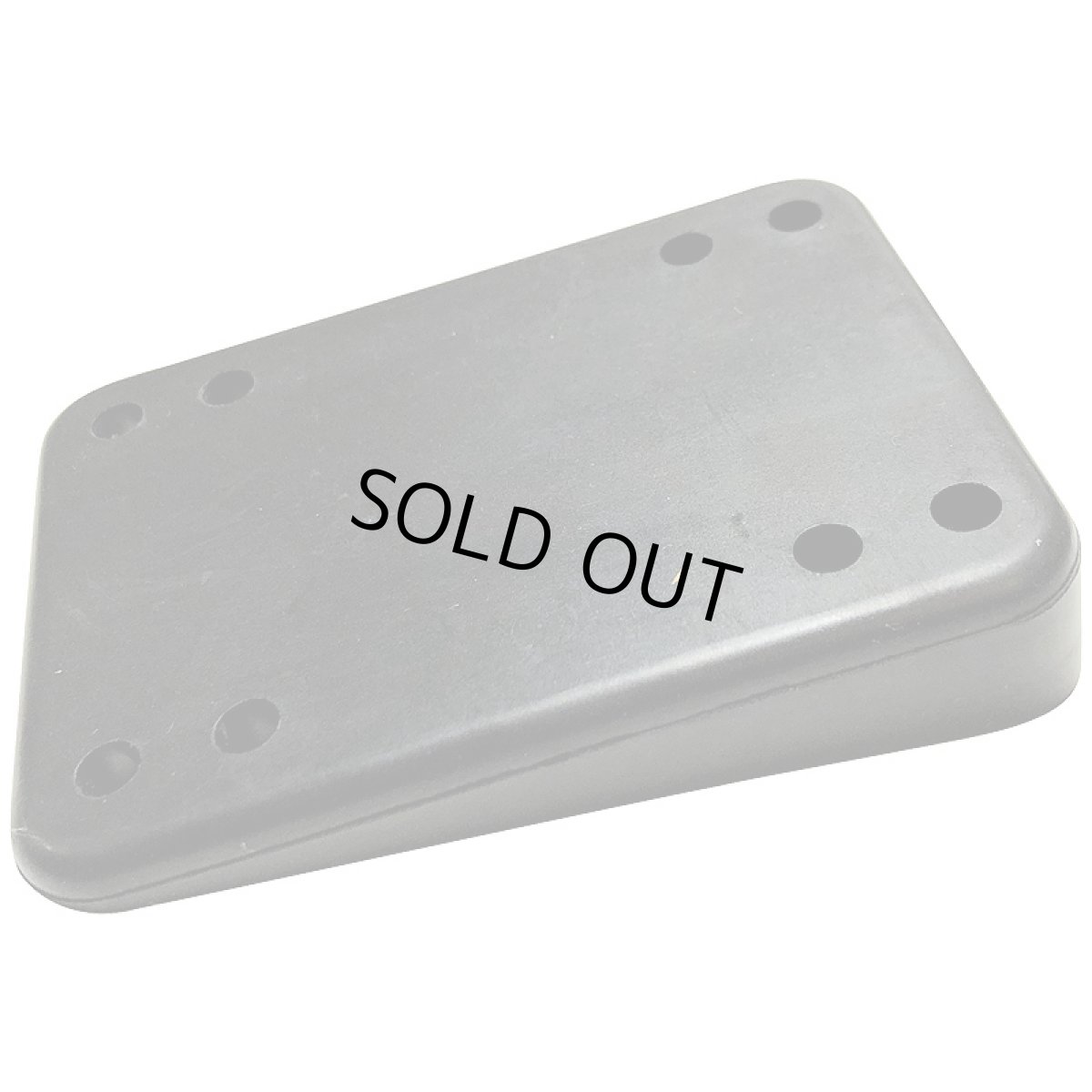 画像2: Khiro 1/2インチ アングルウェッジ ウレタン ライザーパッド（スケボー1台分） (2)